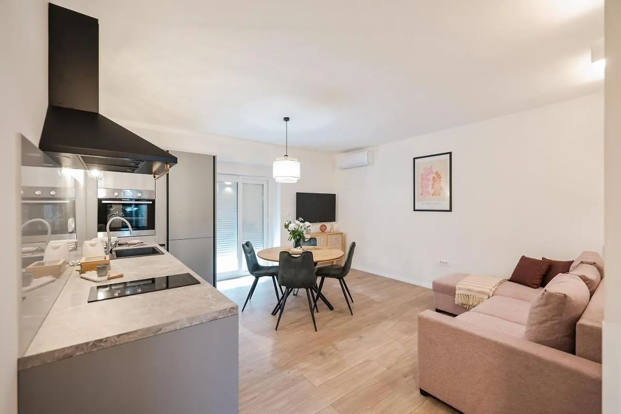 Apartment Elly Zadar